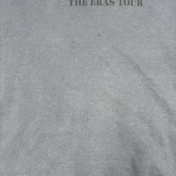 Taylor Swift Eras Tour 2023 Crewneck Sweatshirt Medium Official Concert Merch - Picture 7 of 8
